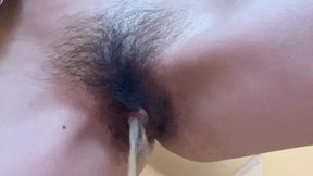 Pissing Video Pussy Piss Water Out on the Toilet