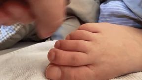 CUMMED TOES - HD