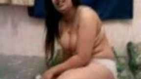Chunky brunette prostitute is shy to expose her face on cam