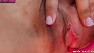 Natural Latin MILF pussy close up masturbation