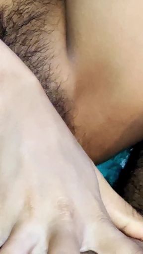 Newly Married Bhabhi Got Fucked by Her Brother-in-law, She Was Alone at Home