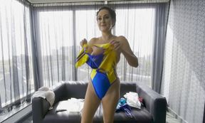 Bonnie - Swimsuit Change Part 2