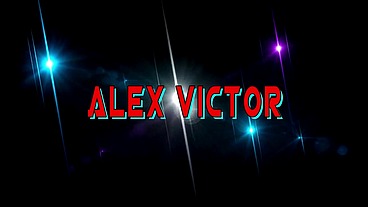 Trans Gata Belíssima Se Deixa Filmar Desfilando e Mostrando Tudo nas Ruas da Madrugada de São Paulo-Sabrina Rios