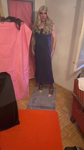 Sissy Crossdresser Cat Walk Training