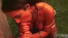 Brunette Pounded Deep And Facialed In Car Hookup