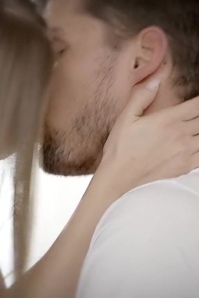 Horny Babe Sarah Kay Passionate Sex with Naughty BF - Erotique Sex