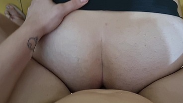 Gozei no cu do meu passivo submisso e depois lavei ele com meu mijo