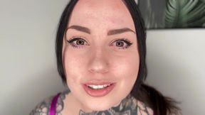 Eye Contact Mesmerise