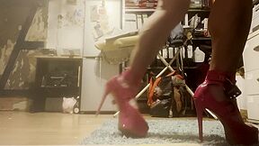 15 Minutes Of High Heels Trainings For Sissy Lilli