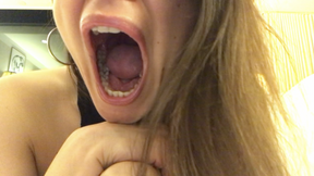 Extra Wide Open Mouthed Yawns
