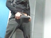 🇻🇪🇦🇷🇪🇨Te Enseño Mi Platano Duro Dentro Del Pantalon Y Me Masturbo En el Dormitorio De Mi Amigo