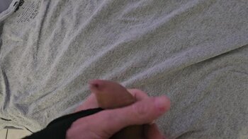 Ritzy Styles' Limp Dick Cum Mishap: A Transgirl's Amateur Masturbation Fail