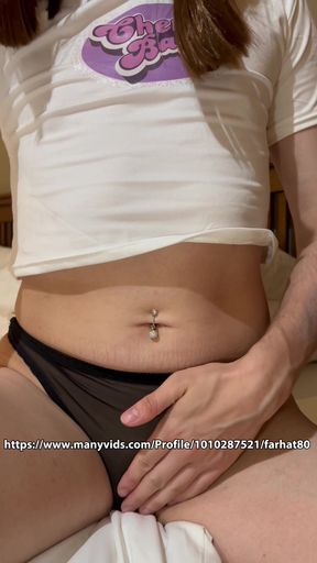 belly button clip game