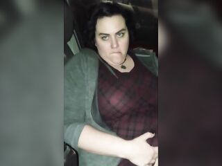 big beautiful woman vagina flash in the car
