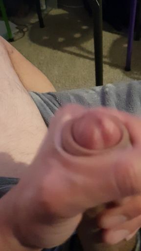 Zeus Has Some Free Time So He Masturbates