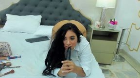 Iris Moan Private Show