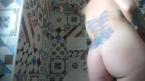 shaving time with too much foam
