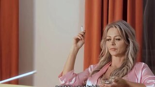 Sexy GILF's cunt is better and wetter than a young one