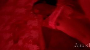 padrasto tira filha da cama fodendo sua bucetinha apertada e gozando dentro dela