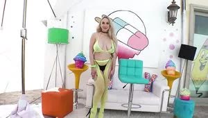 skylar is a natural nympho porn video