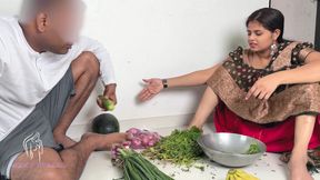 Komal Mami, you are curing the vegetable, give me a banana.