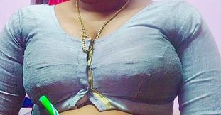 Cheater Guy enjoying with a chubby bhabhi