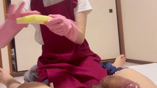 Cleaning his dick🧽 I gave him a hand job with cleaning gloves by request✨️