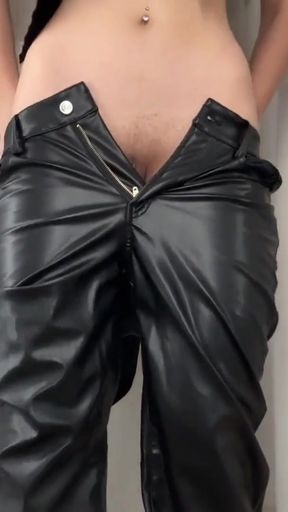 GO SHOPPING MASTURBATING IN THE FITTING ROOMS OF THE MALL   Clip 1