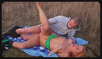 Chrissy Fox’s Wild Outdoor Sex & Blowjob by the Woods