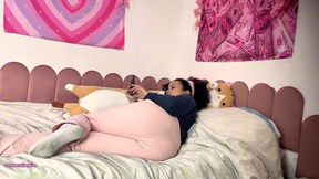 chubby girl farting on bed while reading – intimate voyeur moment