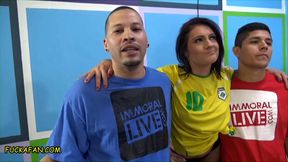 Fuck A Fan - Couple Arrives &amp; Orgy Erupts w Jennifer White, Prince Yahshua, Chase &amp; Dan!