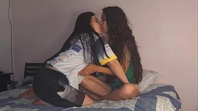 Husband catches a lesbian making out with his wife