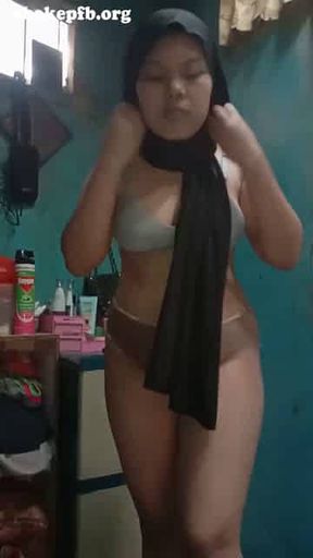 Crotszz Nunggingnya bikin ngiler