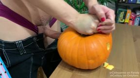 Trans Girl Fucks a Pumpkin