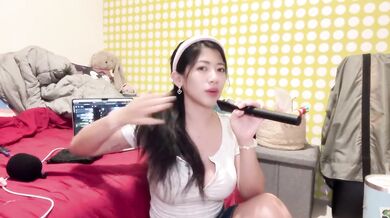 Taiwanese slut takes over Thai Twitch solo show 4K leaked