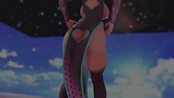 Hatsune Miku keeps dancing!