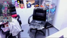 Lainey Lovely Private Show