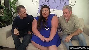 Bella Bendz In Fatty Gets Her Fat Ass Double Penetrated