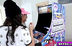 Horny arcade gals sucking the big cock
