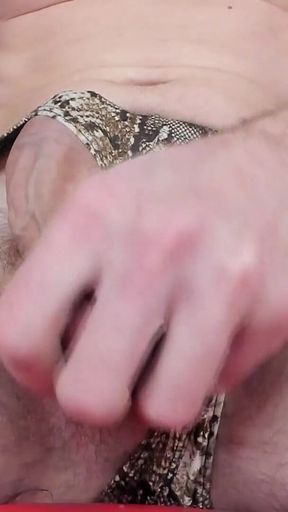 Hot Alpha Male Made to Be Worshipped.