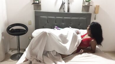 I ride my boyfriend's cock and ask him to cum inside me