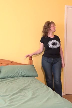 AuntJudysXXX - 51yo Busty Mature MILF Merce Seduces the Decorator