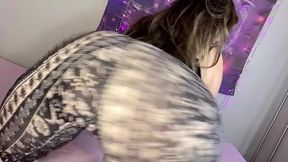 twerking temptation: viral forbidden pants can t contain my curves