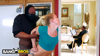 AJ Applegate's Big Ass Cheeks get stretched by Prince Yahshua's Princely Pounding on Top