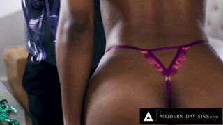 MODERN-DAY SINS - Olivia Jayy Joins Ebony Voyeur Nicole Kitt For INTERRACIAL THREESOME! CREAMPIE!