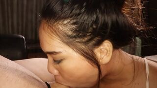 Sexy Asian shemale rough face fucking