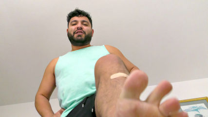 Giant Shrinks Home Invader