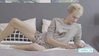 Film hardcore de la brune asiatique Leo Alfano, grosse bite anale baisée