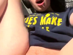 Cute amateur teen girl toying her pussy in bed on cam