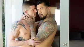 Boomers Heat Up the Sheets: Steamy Gay Encounter with Banks Maygers – 18+